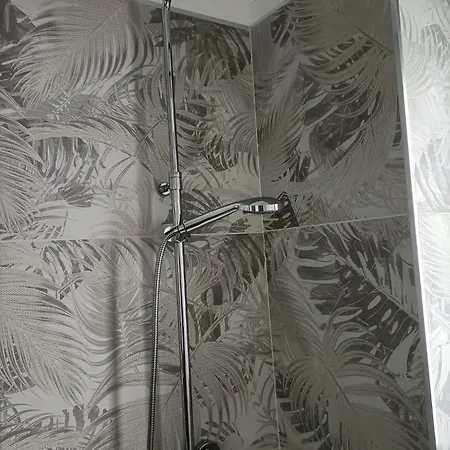 Maison De Famille Apartment *