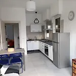 Maison De Famille דירה *